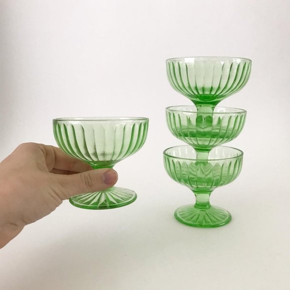 4 Green Vaseline Glass Round Coupe Glasses